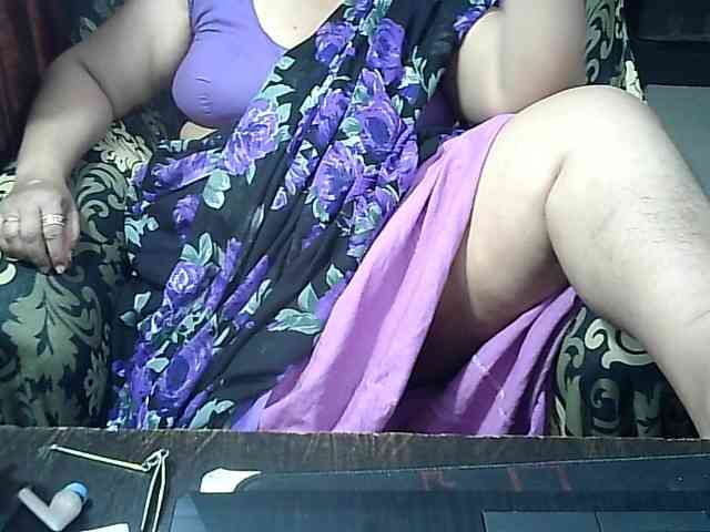 Indianbhabhimilf40 webcam