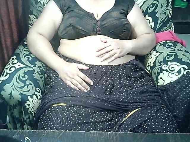 Indianbhabhimilf40 webcam