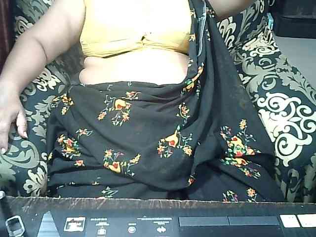 Indianbhabhimilf40 webcam