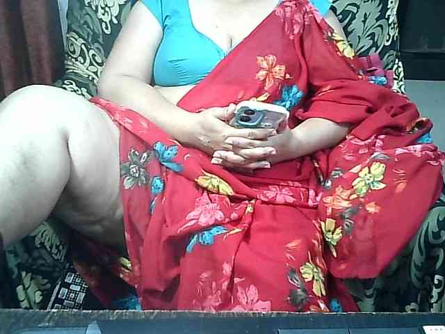 Indianbhabhimilf40 webcam