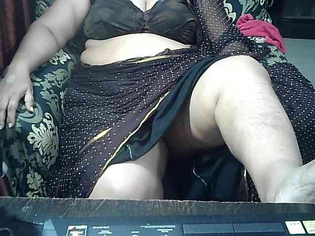 Indianbhabhimilf40 webcam