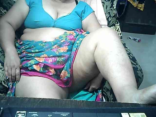 Indianbhabhimilf40 webcam