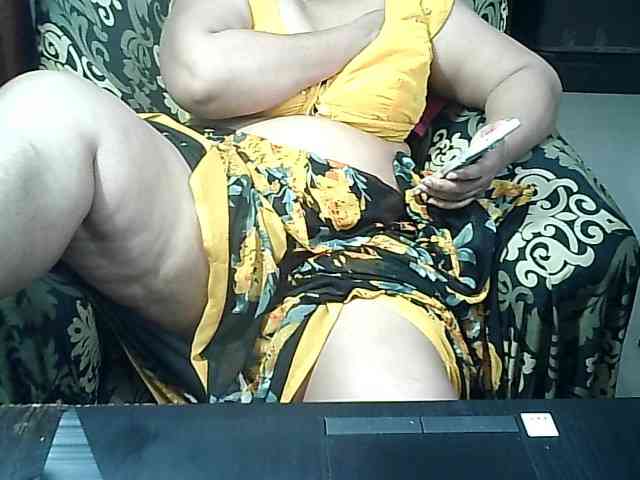 Indianbhabhimilf40 webcam