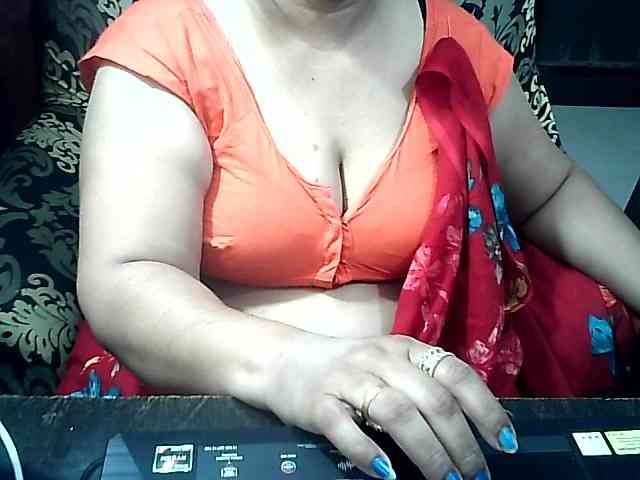 Indianbhabhimilf40 webcam