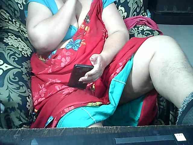 Indianbhabhimilf40 webcam