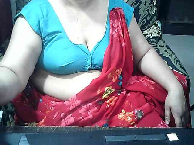 Indianbhabhimilf40 webcam
