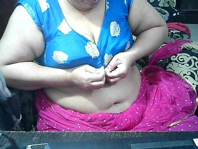 Indianbhabhimilf40 webcam