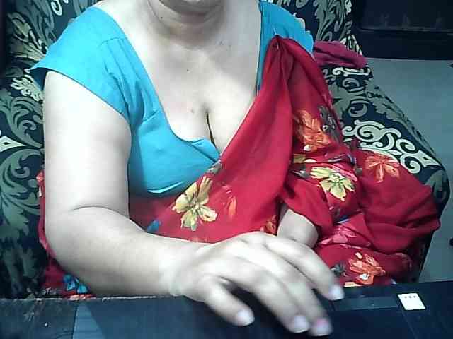 Indianbhabhimilf40 webcam