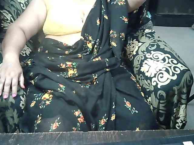 Indianbhabhimilf40 webcam