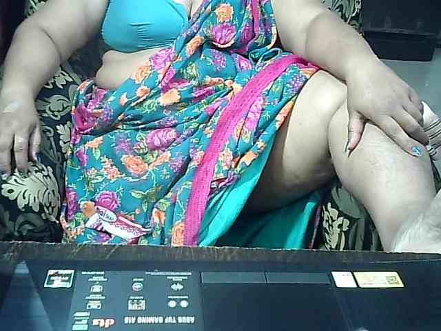 Indianbhabhimilf40 webcam