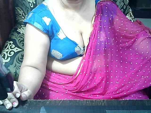 Indianbhabhimilf40 webcam