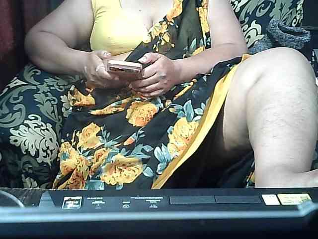 Indianbhabhimilf40 webcam