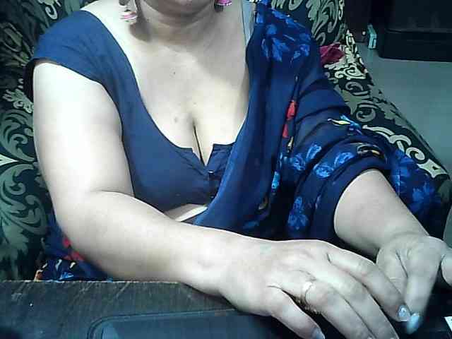 Indianbhabhimilf40