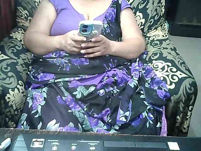 Indianbhabhimilf40 Indianbhabhimilf40