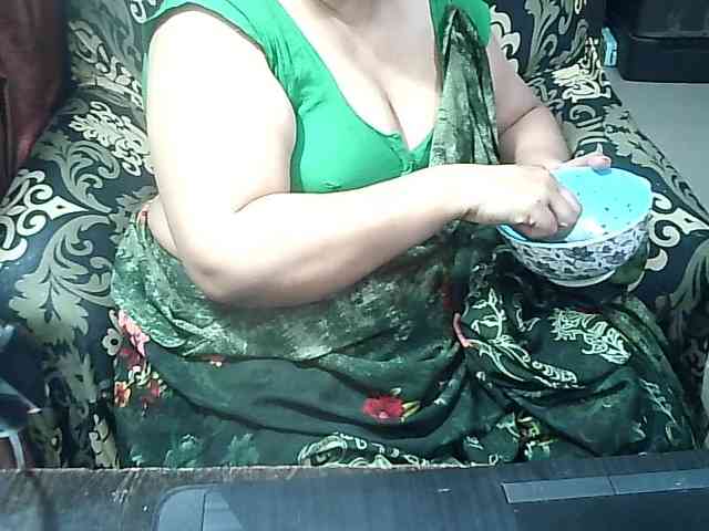 Indianbhabhimilf40 webcam