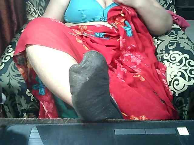 Indianbhabhimilf40 webcam