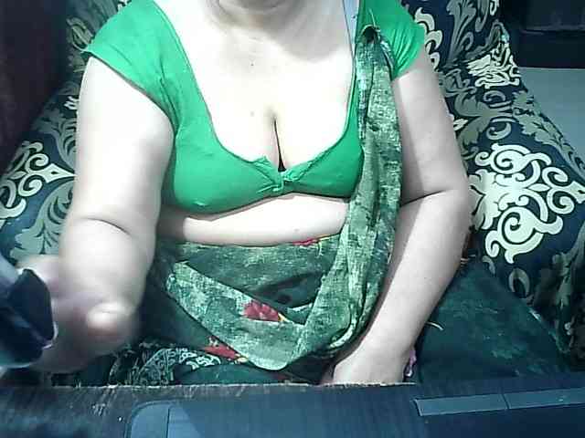Indianbhabhimilf40 webcam