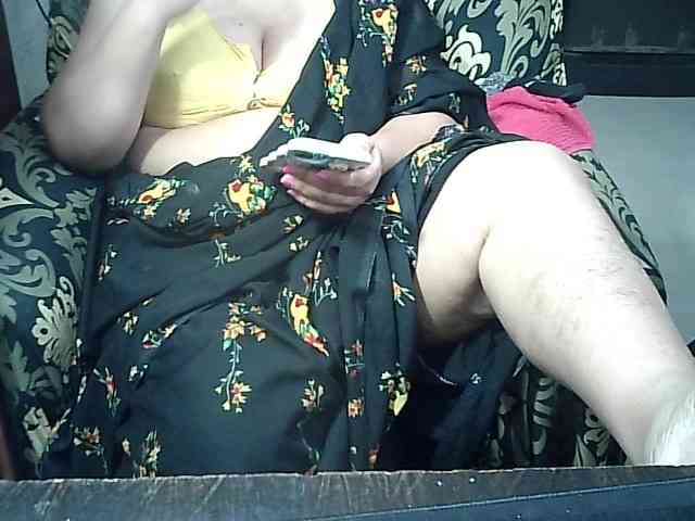 Indianbhabhimilf40 webcam