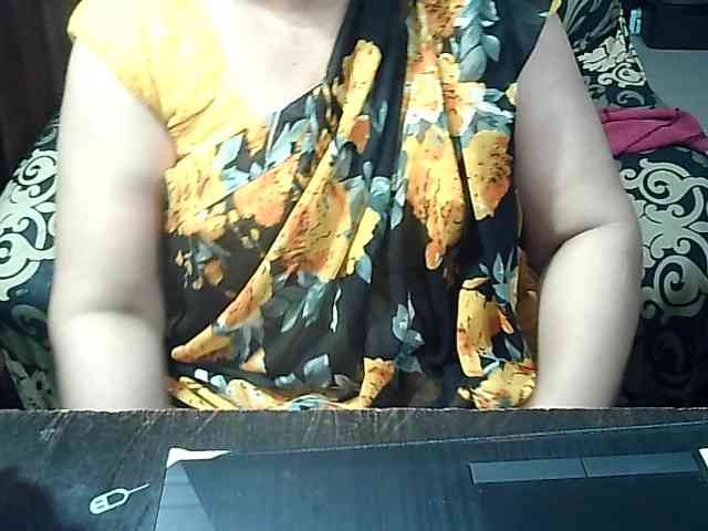 Indianbhabhimilf40 webcam