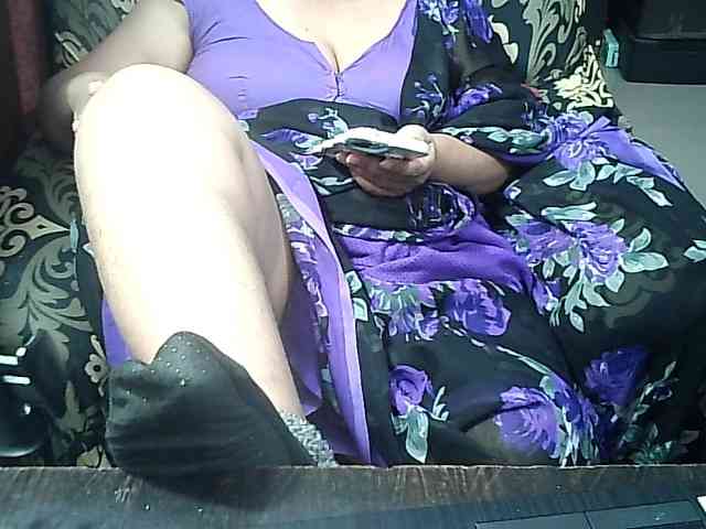 Indianbhabhimilf40 webcam