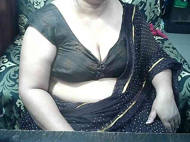 Indianbhabhimilf40 webcam