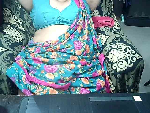 Indianbhabhimilf40 webcam