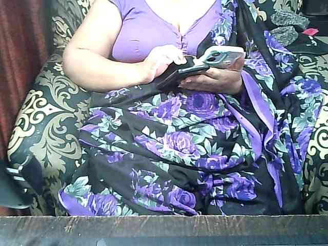 Indianbhabhimilf40 webcam