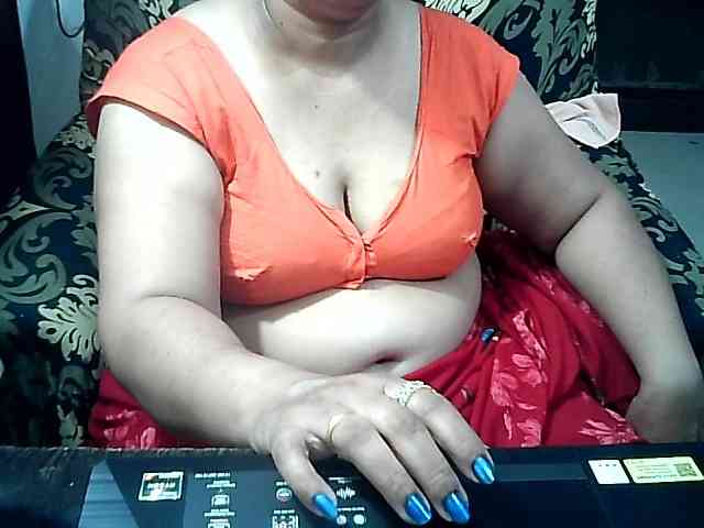 Indianbhabhimilf40 webcam