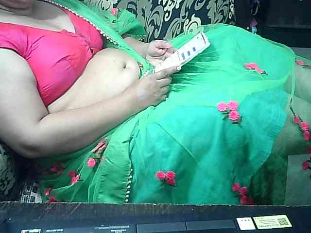 Indianbhabhimilf40 webcam