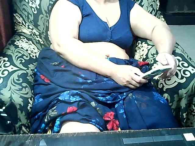 Indianbhabhimilf40 webcam