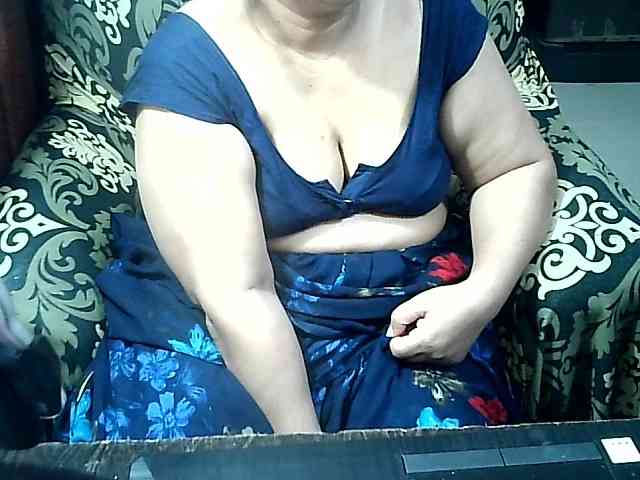 Indianbhabhimilf40 webcam