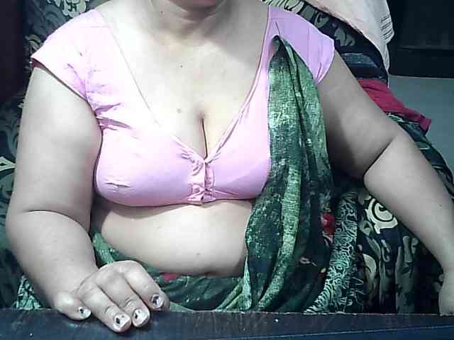 Indianbhabhimilf40 webcam