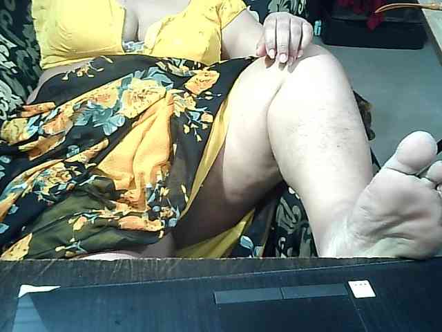 Indianbhabhimilf40 webcam