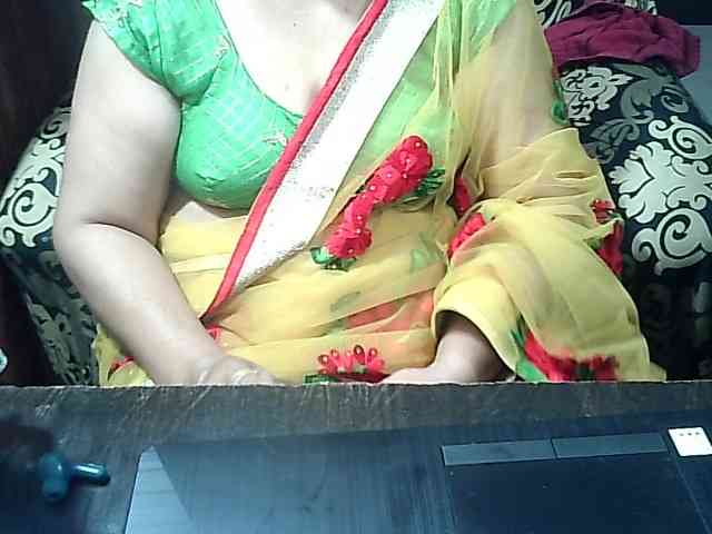 Indianbhabhimilf40 webcam