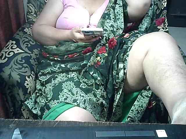 Indianbhabhimilf40 webcam