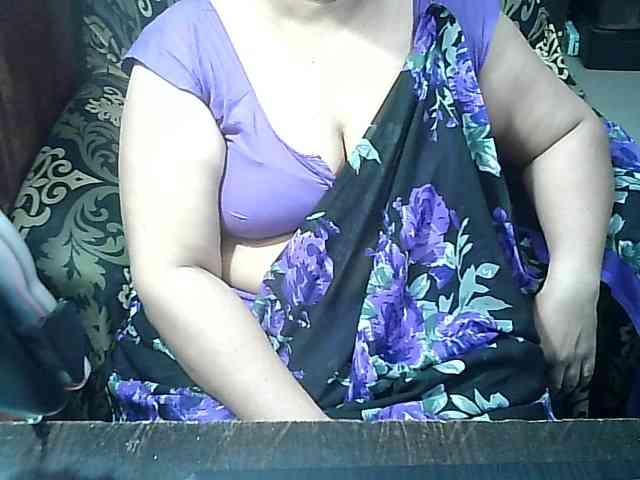 Indianbhabhimilf40 webcam