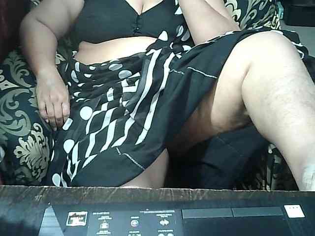 Indianbhabhimilf40 webcam