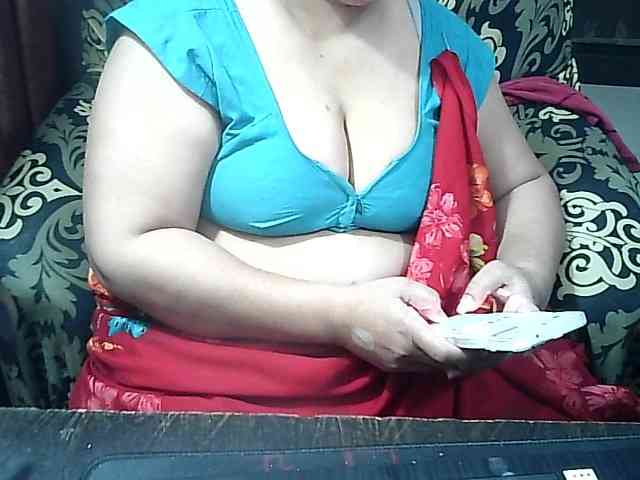 Indianbhabhimilf40 webcam