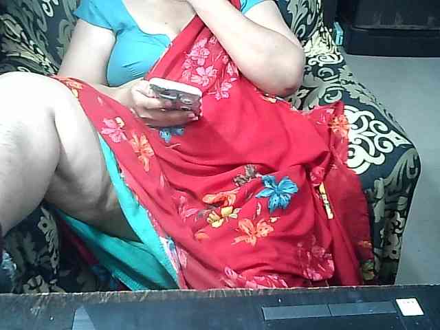 Indianbhabhimilf40 webcam