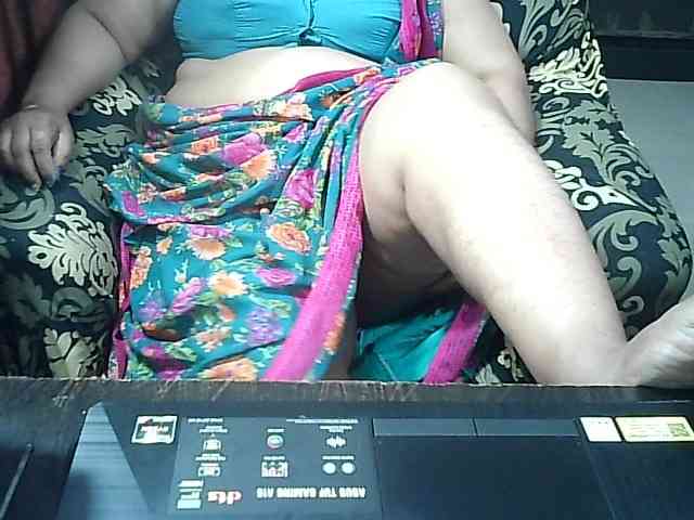 Indianbhabhimilf40 webcam