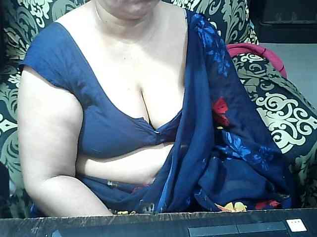 Indianbhabhimilf40 webcam