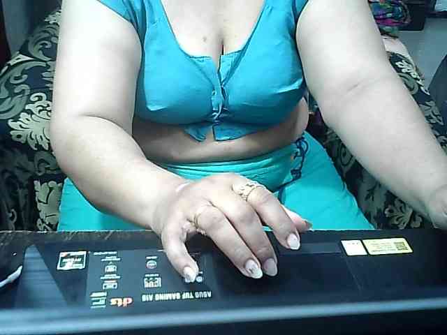 Indianbhabhimilf40