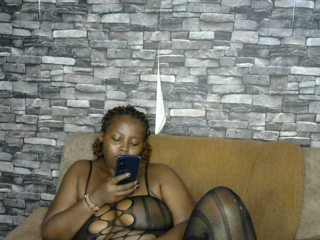 SexxyDoll9a webcam bongacams model stream image