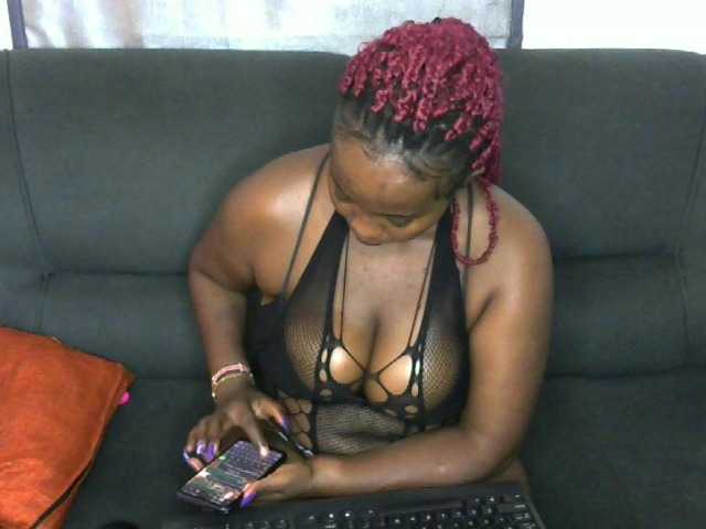 SexxyDoll9a webcam bongacams model stream image