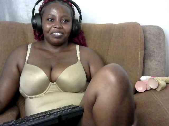SexxyDoll9a webcam