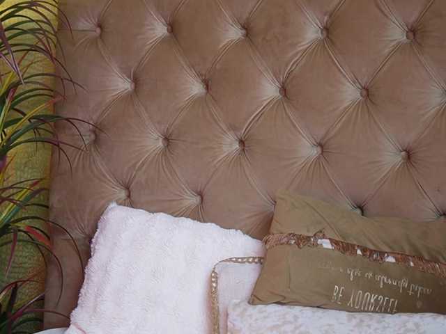 TiffanyTaboo's BongaCams show and profile