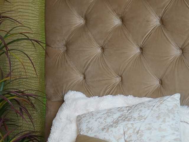 TiffanyTaboo's BongaCams show and profile