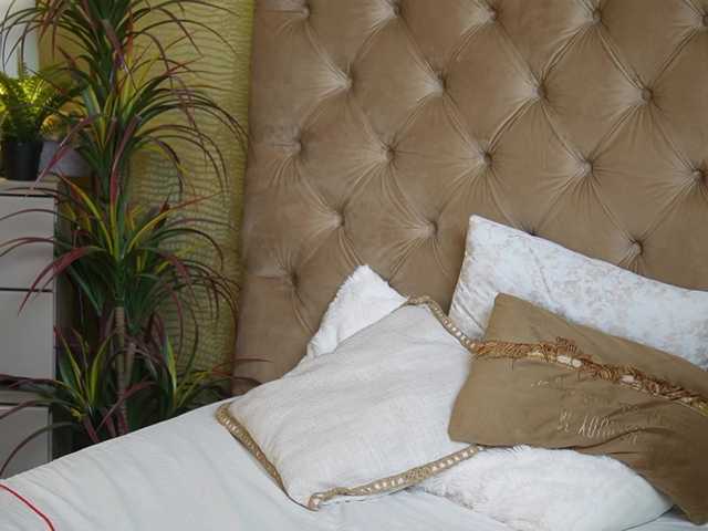 TiffanyTaboo's BongaCams show and profile