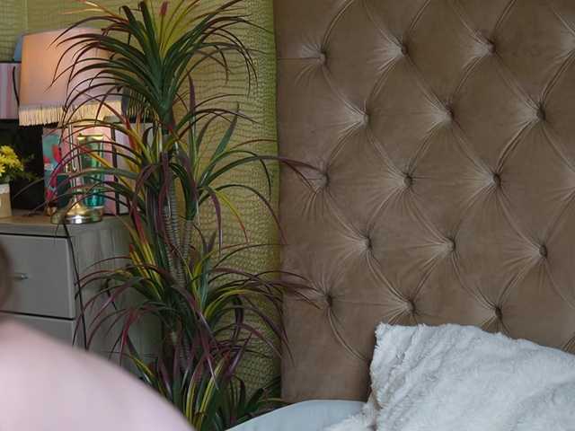 TiffanyTaboo's BongaCams show and profile