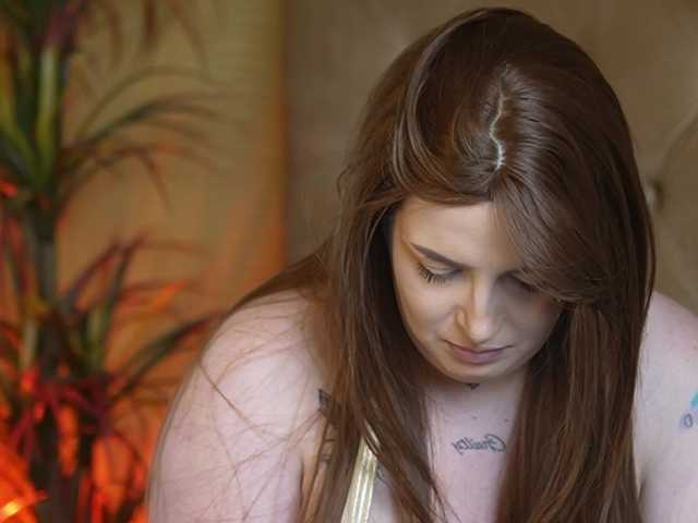 TiffanyTaboo's BongaCams show and profile